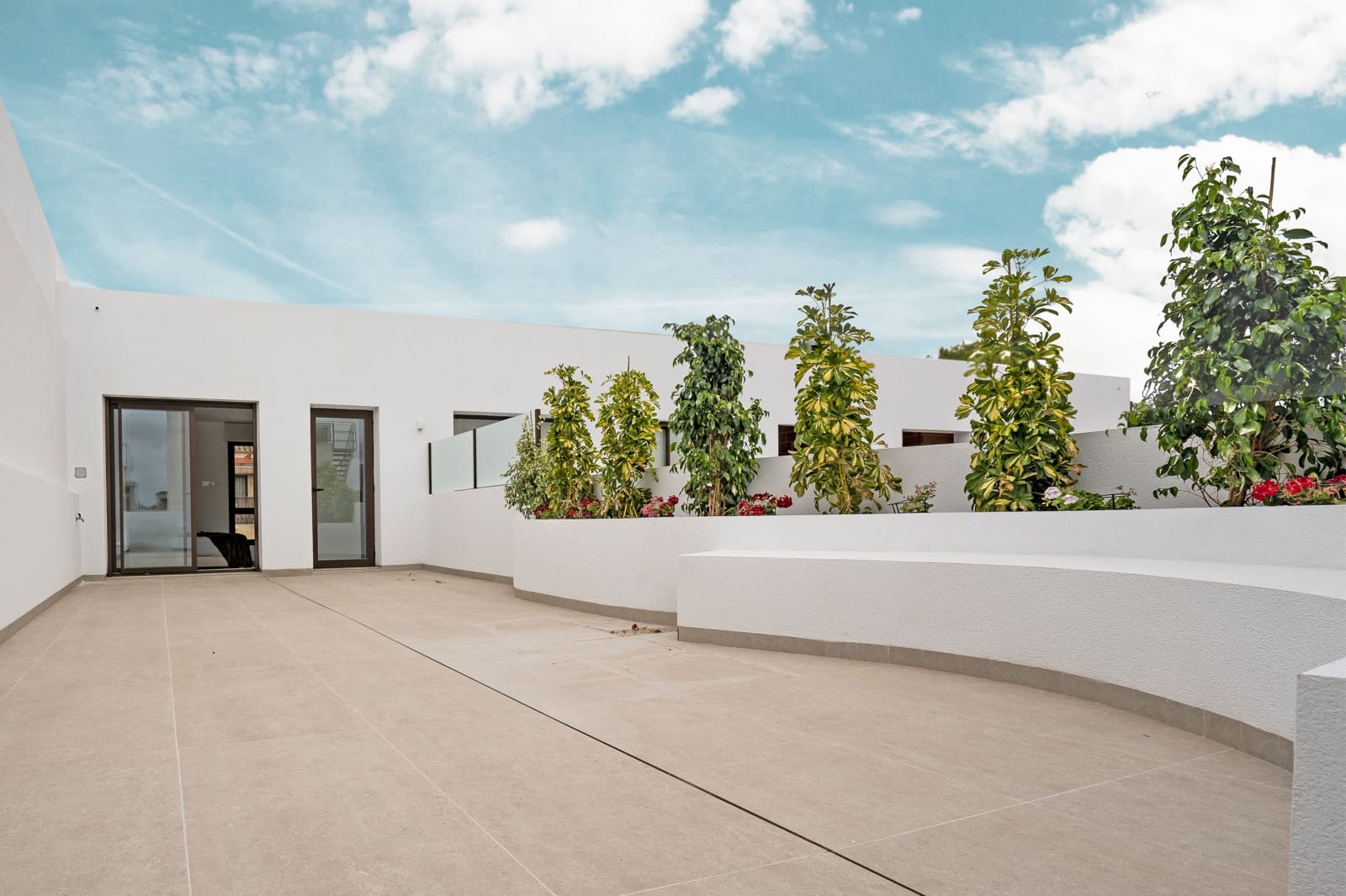 3 bedroom Villa for sale in Heredades - € 465,000 (Ref: 9819821)