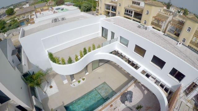 3 slaapkamer Villa te koop in Heredades, Almoradí - € 465.000 (Ref: 9819821)
