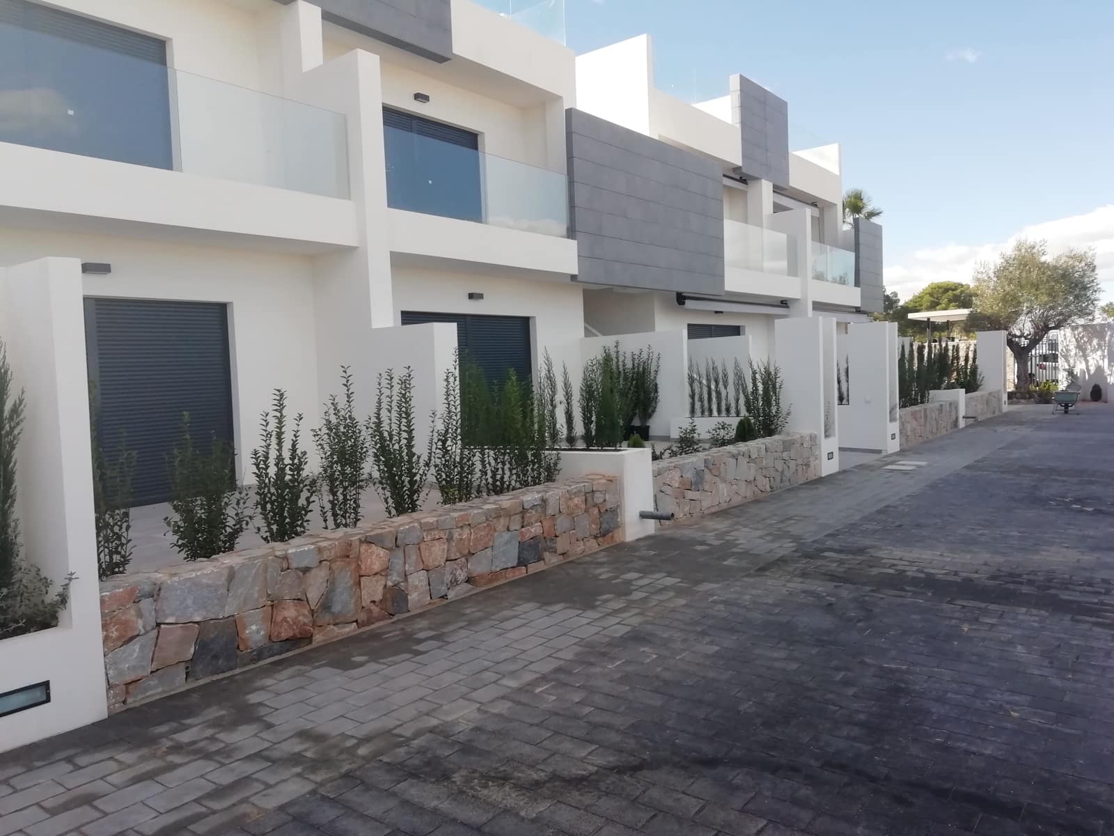 3 soverom Bungalow til salgs i Torrevieja med svømmebasseng - € 340 000 (Ref: 9984280)