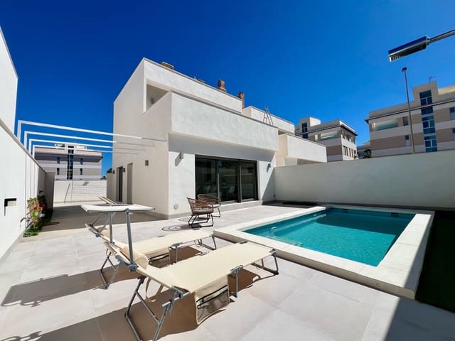 3 Zimmer Villa zu verkaufen in Villamartin, Orihuela - 549.900 € (Ref: 9986294)