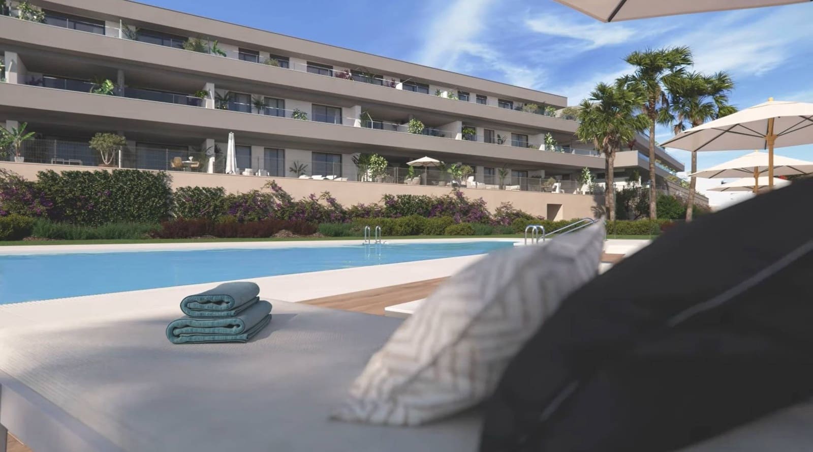2 bedroom Apartment for sale in Estepona with pool garage - € 321,000 (Ref: 10004249)