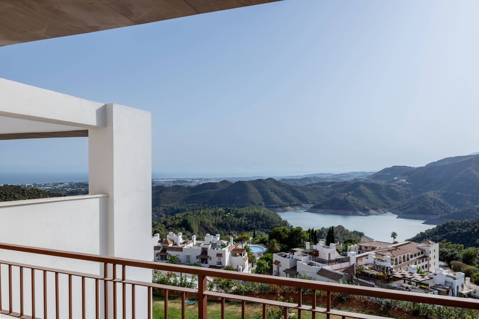 3 Zimmer Reihenhaus zu verkaufen in Istan mit Pool Garage - 600.000 € (Ref: 10017563)