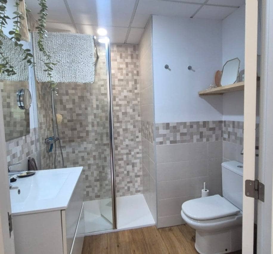 Apartamento de 3 habitaciones en Estepona en venta con piscina garaje - 499.500 € (Ref: 10078432)