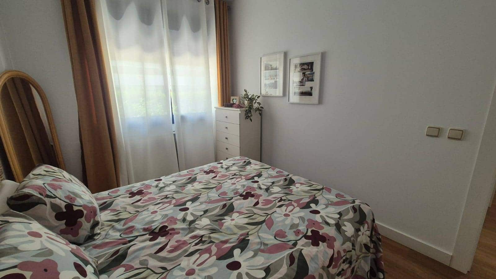 Apartamento de 3 habitaciones en Estepona en venta con piscina garaje - 499.500 € (Ref: 10078432)