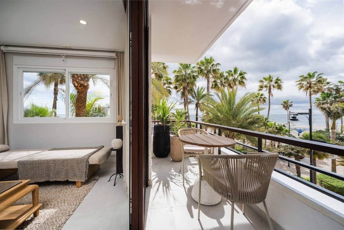 2 soverom Leilighet til salgs i Estepona - € 870 000 (Ref: 10159767)