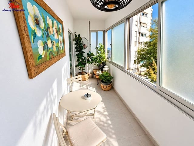 3 sypialnia Apartament na sprzedaż w Puerto de Estepona, Estepona - 315 000 € (Ref: 10159768)