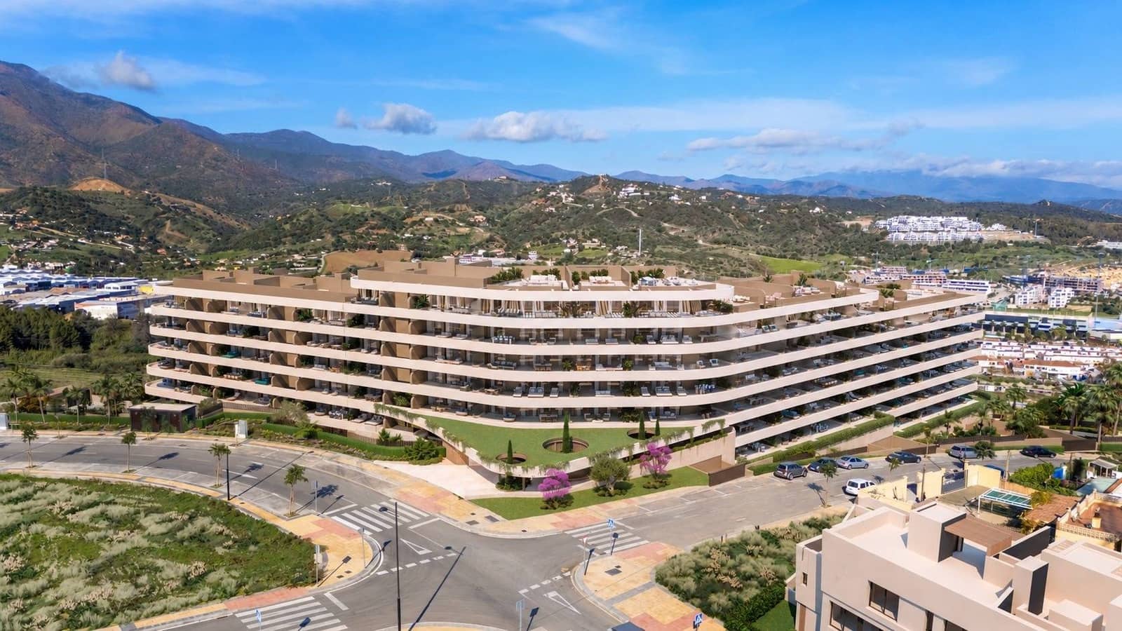 2 quarto Apartamento para venda em Estepona com piscina garagem - 580 000 € (Ref: 10171755)