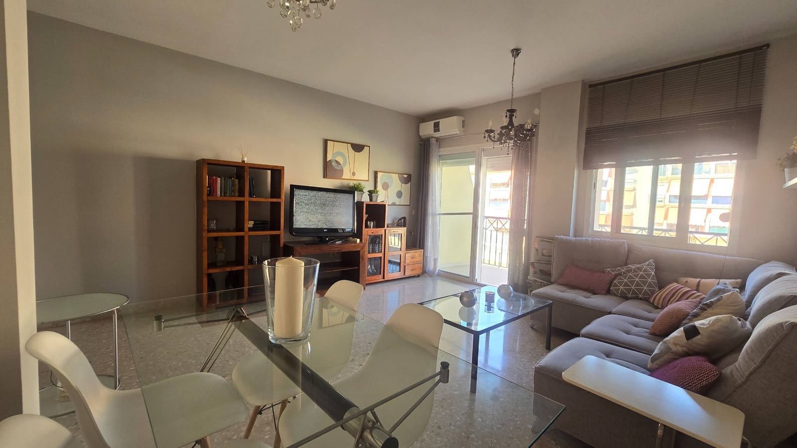 3 chambre Appartement à vendre à Estepona - 316 000 € (Ref: 8428903)