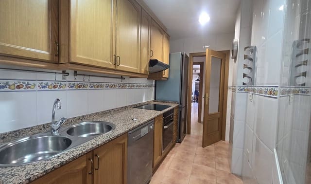3 Zimmer Apartment zu verkaufen in Huerta Nueva, Estepona - 316.000 € (Ref: 8428903)