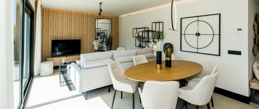 3 soveværelse Penthouse til salg i Nueva Andalucia med swimmingpool garage - € 1.015.000 (Ref: 8430736)