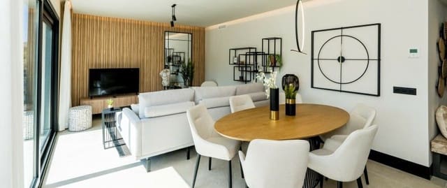 3 makuuhuone Kattohuoneisto myytävänä paikassa Los Naranjos, Marbella mukana uima-altaan 
autotalli - 1 015 000 € (Ref: 8430736)