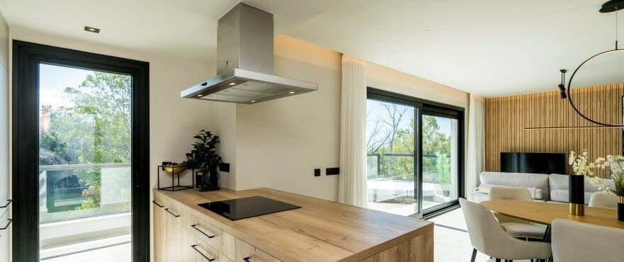 3 soveværelse Penthouse til salg i Nueva Andalucia med swimmingpool garage - € 1.015.000 (Ref: 8430736)