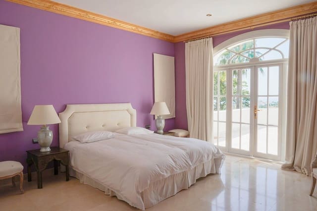 11 quarto Moradia para venda em El Paraiso, Estepona com piscina garagem - 7 950 000 € (Ref: 8488884)