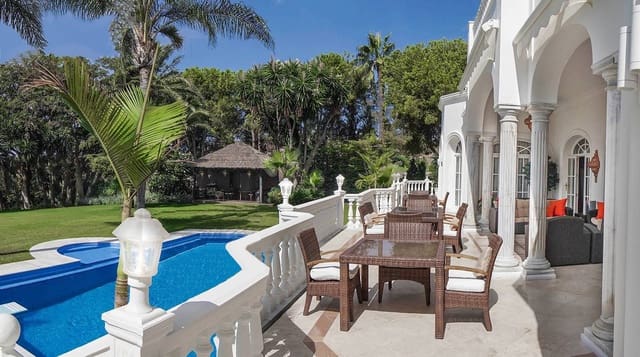 11 quarto Moradia para venda em El Paraiso, Estepona com piscina garagem - 7 950 000 € (Ref: 8488884)