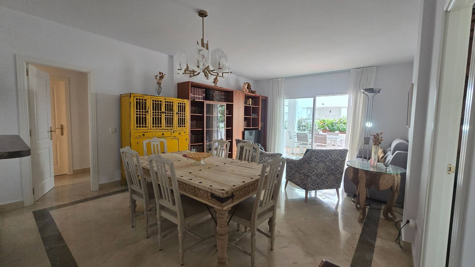 2 sypialnia Apartament na sprzedaż w Atalaya-Isdabe z basenem garażem - 455 000 € (Ref: 8610564)