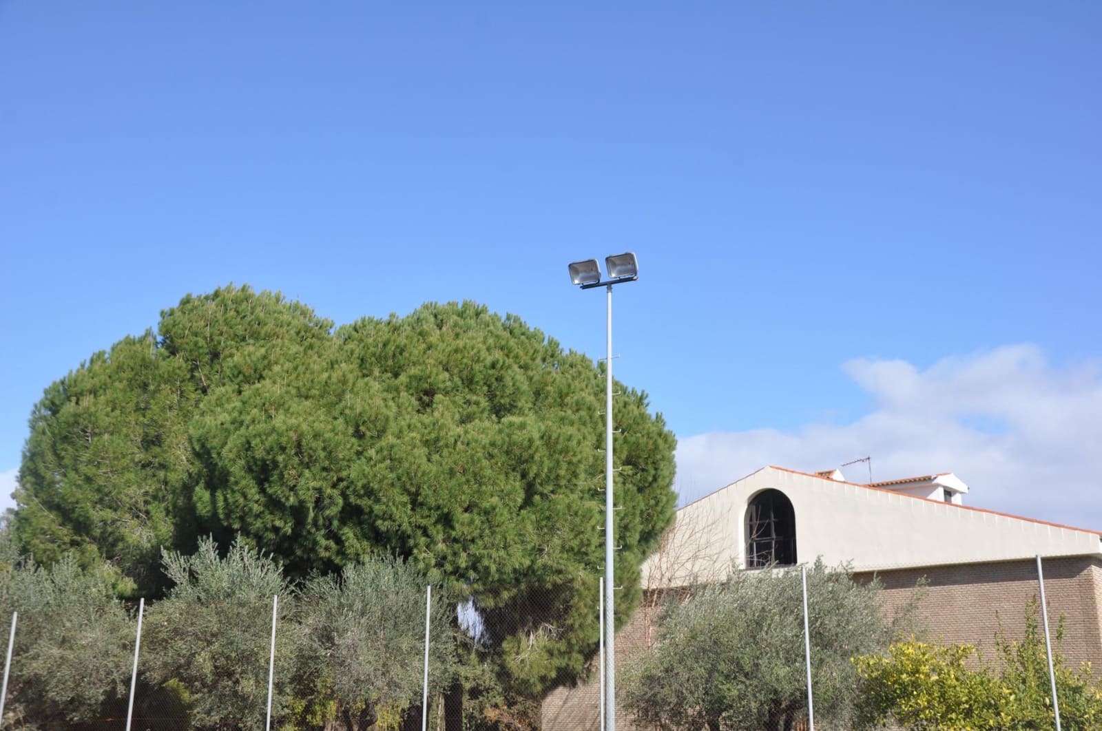 9 soveværelse Villa til salg i Palomares del Rio med swimmingpool garage - € 1.020.000 (Ref: 8798984)