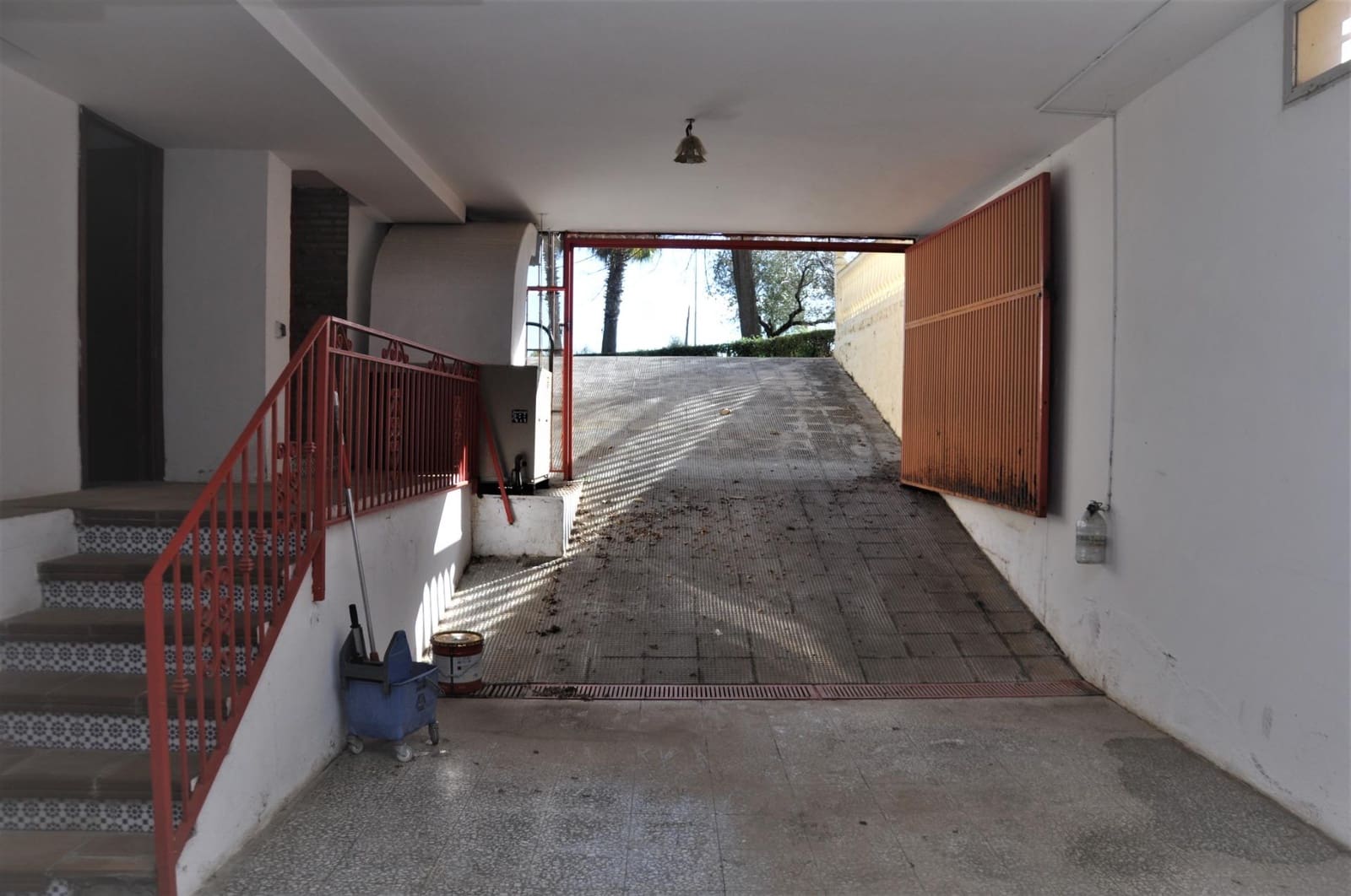 9 soveværelse Villa til salg i Palomares del Rio med swimmingpool garage - € 1.020.000 (Ref: 8798984)