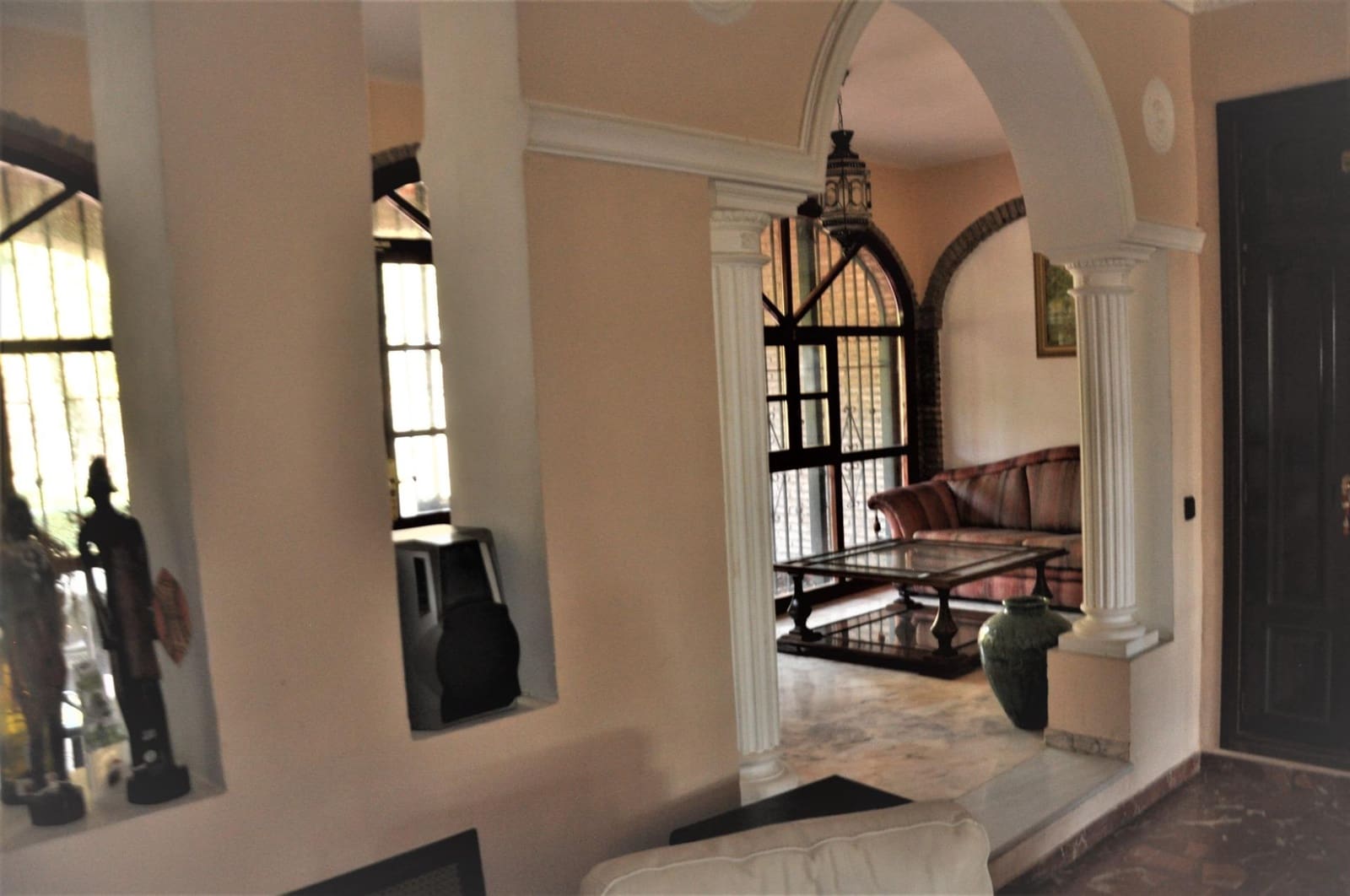 9 soveværelse Villa til salg i Palomares del Rio med swimmingpool garage - € 1.020.000 (Ref: 8798984)