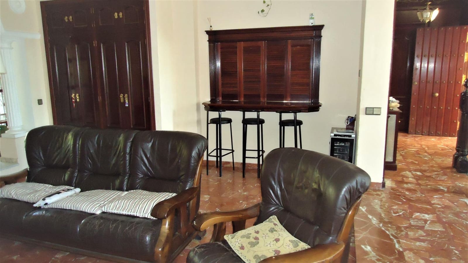 9 soveværelse Villa til salg i Palomares del Rio med swimmingpool garage - € 1.020.000 (Ref: 8798984)