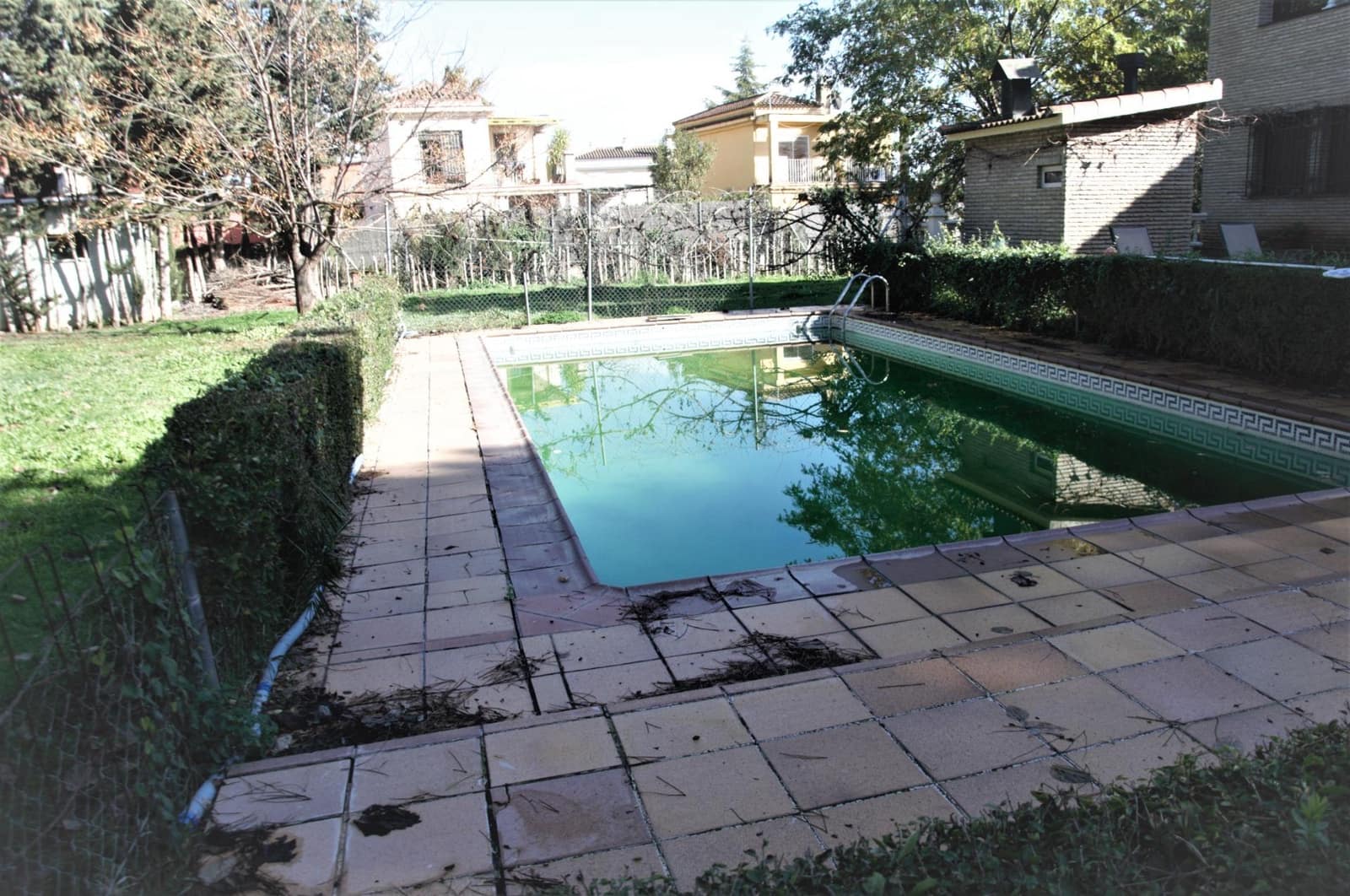 9 soveværelse Villa til salg i Palomares del Rio med swimmingpool garage - € 1.020.000 (Ref: 8798984)