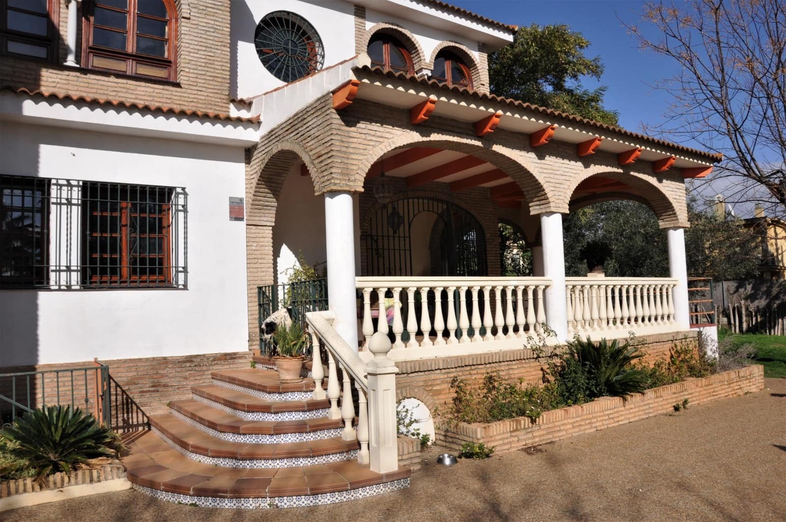 9 soveværelse Villa til salg i Palomares del Rio med swimmingpool garage - € 1.020.000 (Ref: 8798984)