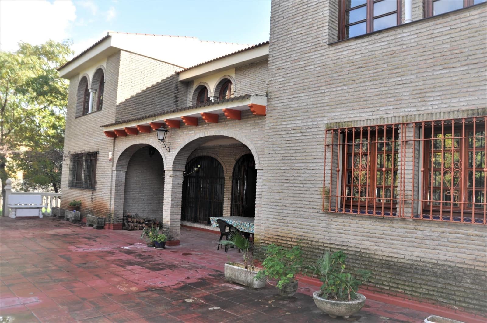 9 soveværelse Villa til salg i Palomares del Rio med swimmingpool garage - € 1.020.000 (Ref: 8798984)