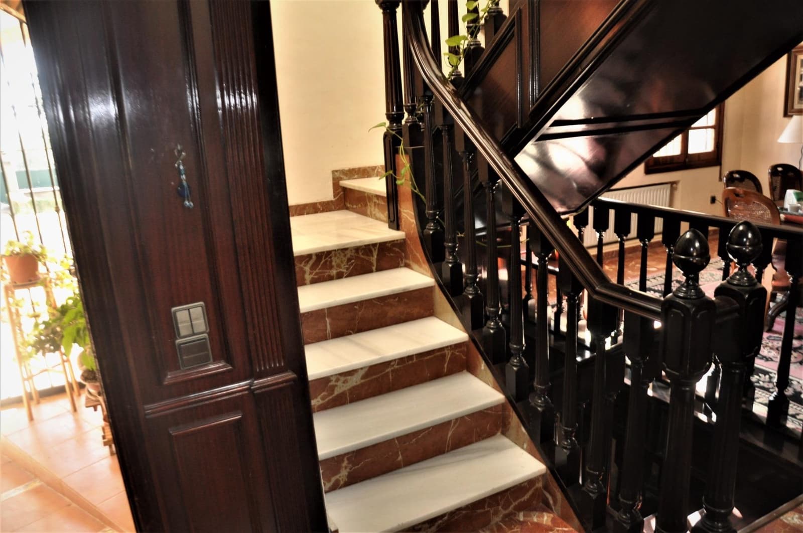 9 soveværelse Villa til salg i Palomares del Rio med swimmingpool garage - € 1.020.000 (Ref: 8798984)