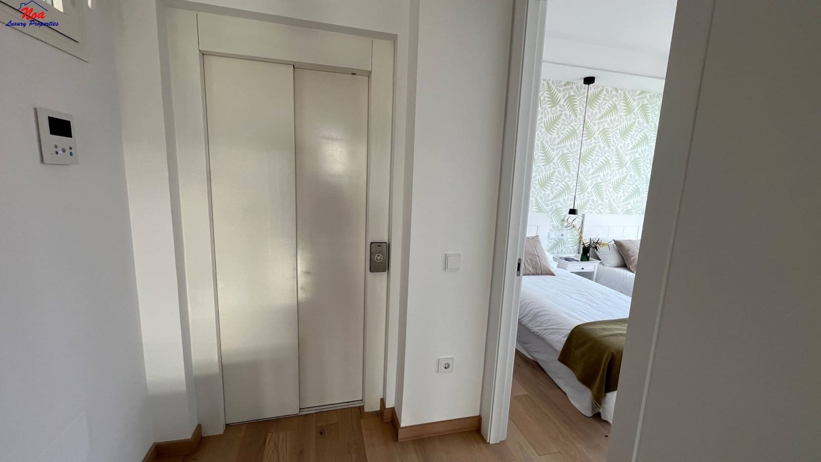 4 slaapkamer Villa te koop in Marbella met zwembad garage - € 1.950.000 (Ref: 8829349)