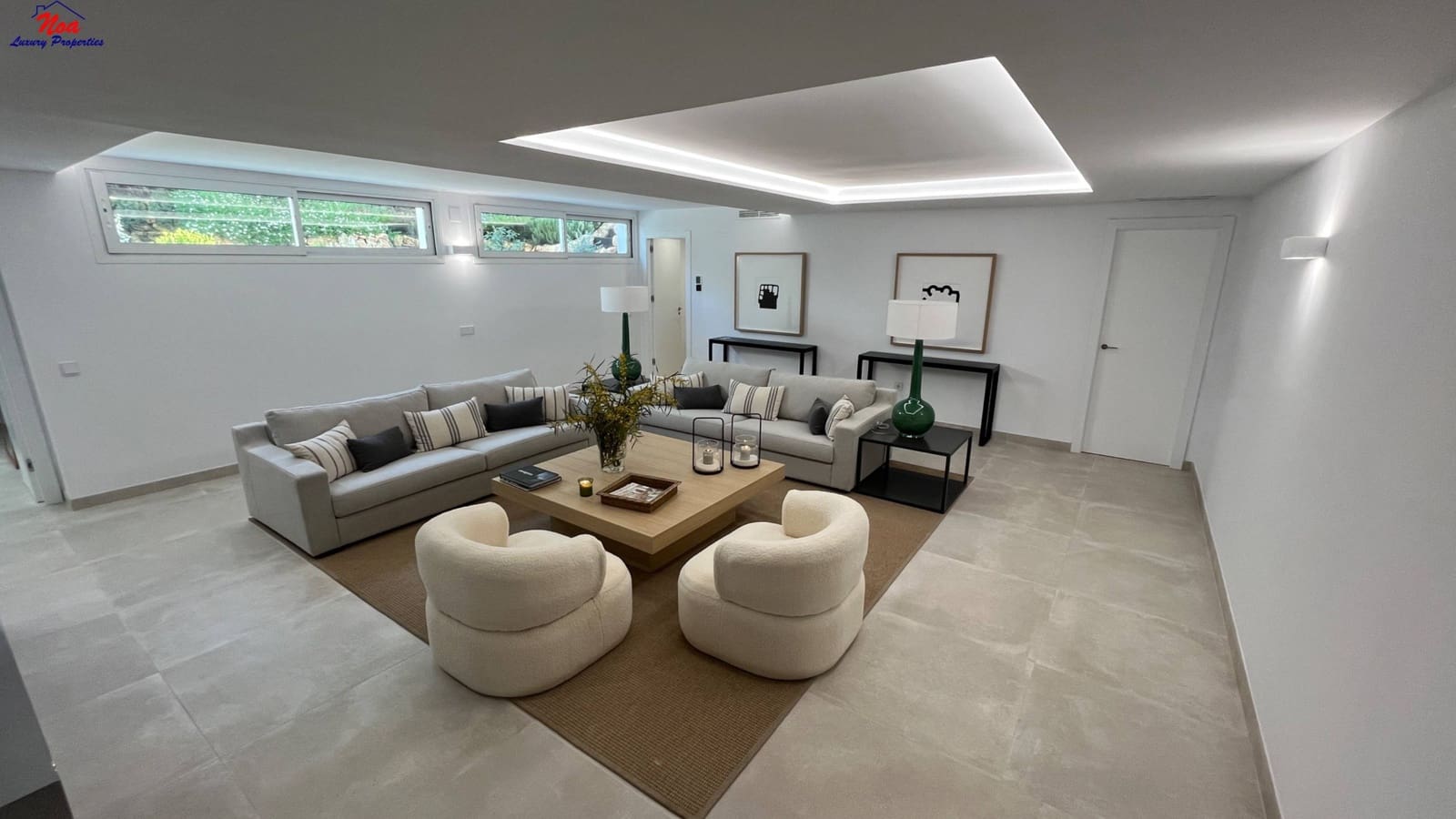 4 slaapkamer Villa te koop in Marbella met zwembad garage - € 1.950.000 (Ref: 8829349)