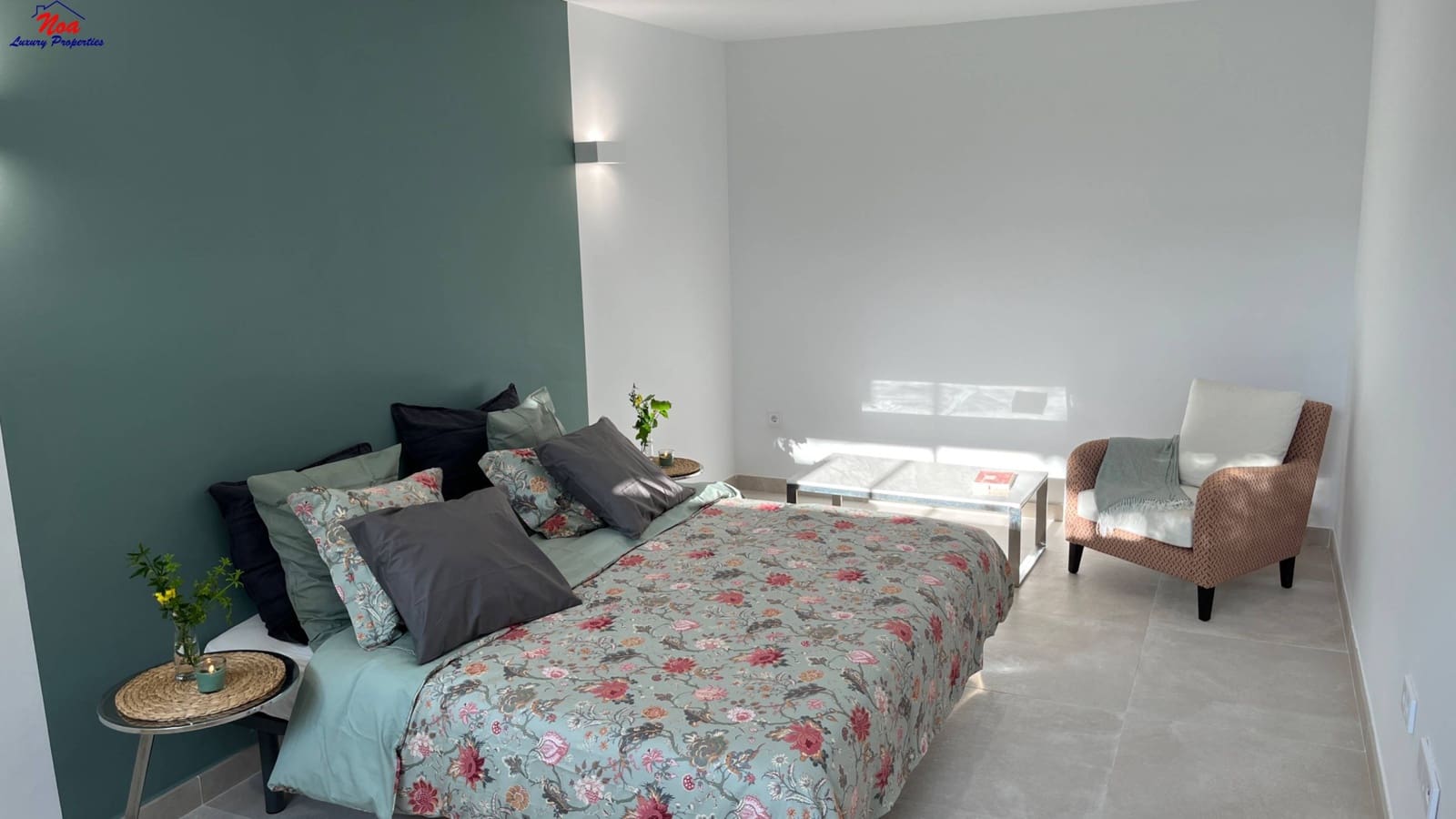 4 slaapkamer Villa te koop in Marbella met zwembad garage - € 1.950.000 (Ref: 8829349)