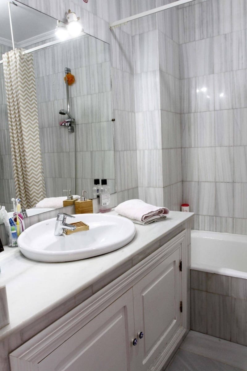 5 slaapkamer Huis te koop in Coria del Rio met garage - € 370.000 (Ref: 8854810)