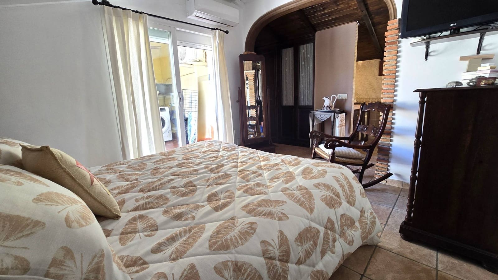 3 sypialnia Dom blizniak na sprzedaż w Estepona z basenem garażem - 620 000 € (Ref: 8900434)