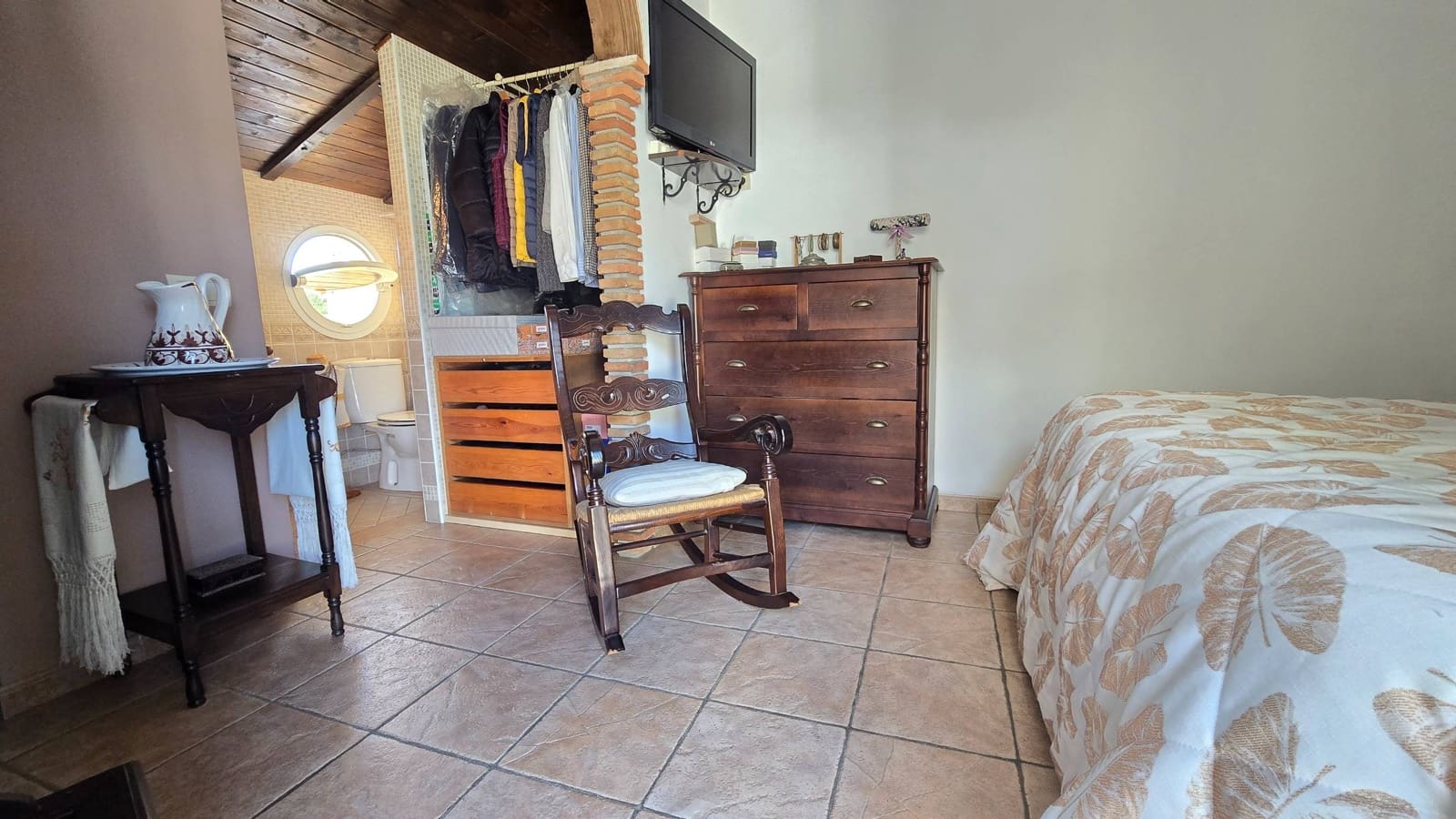 3 quarto Moradia Geminada para venda em Estepona com piscina garagem - 620 000 € (Ref: 8900434)