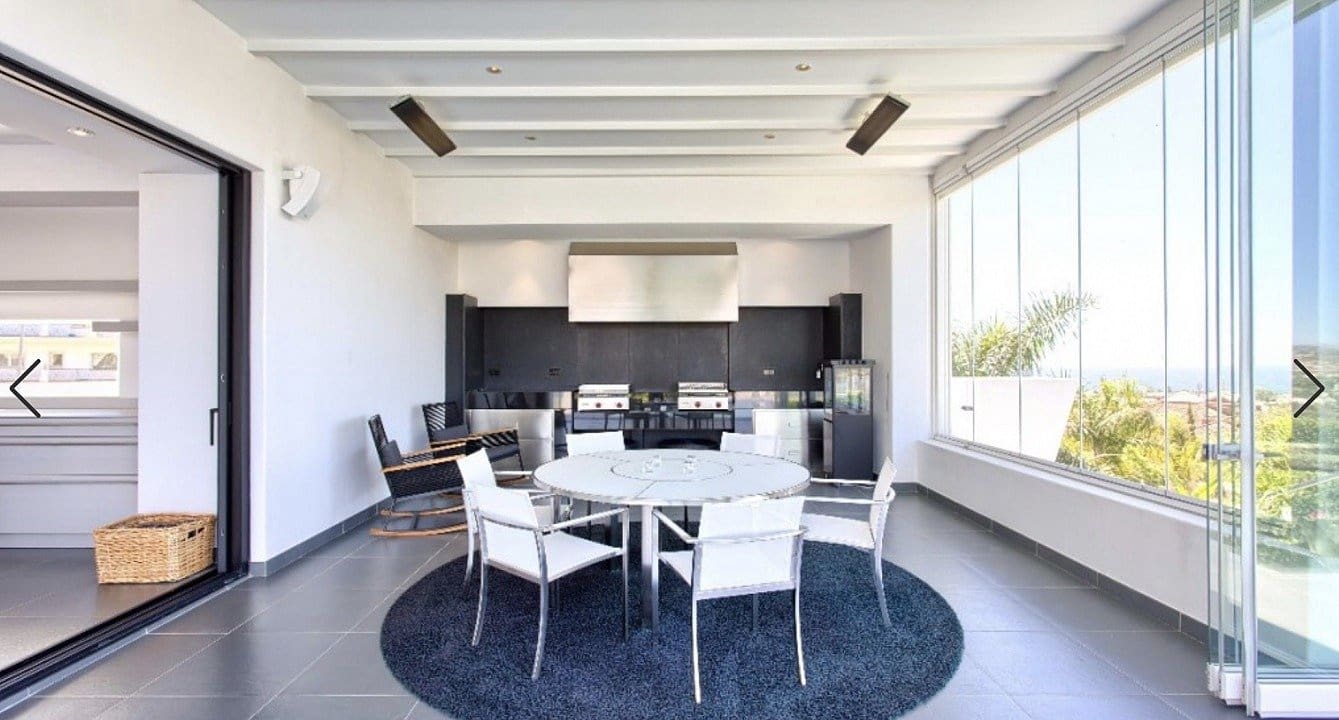 5 bedroom Villa for sale in Benahavis with pool garage - € 4,675,000 (Ref: 8917967)