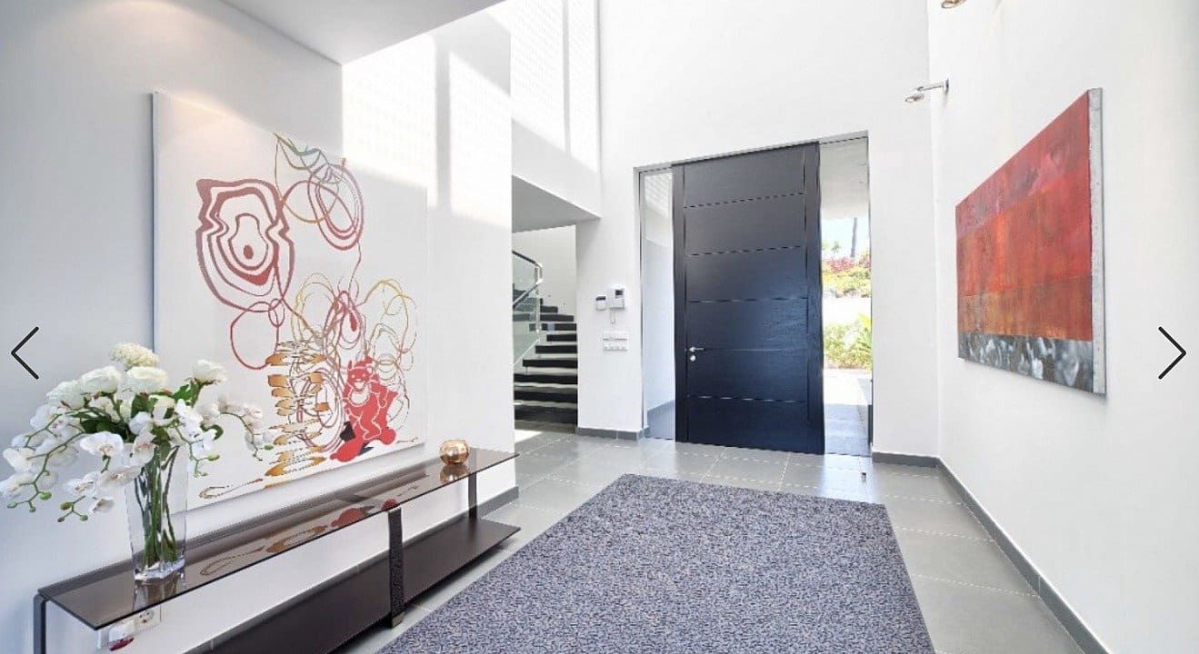 5 bedroom Villa for sale in Benahavis with pool garage - € 4,675,000 (Ref: 8917967)