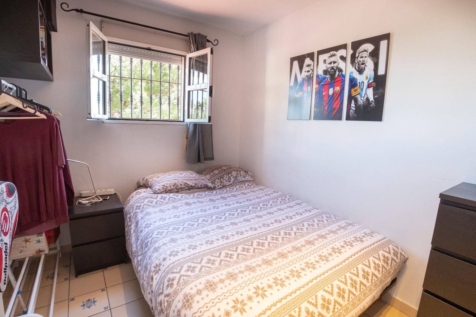 4 soveværelse Villa til salg i Salteras med swimmingpool - € 285.000 (Ref: 8957132)