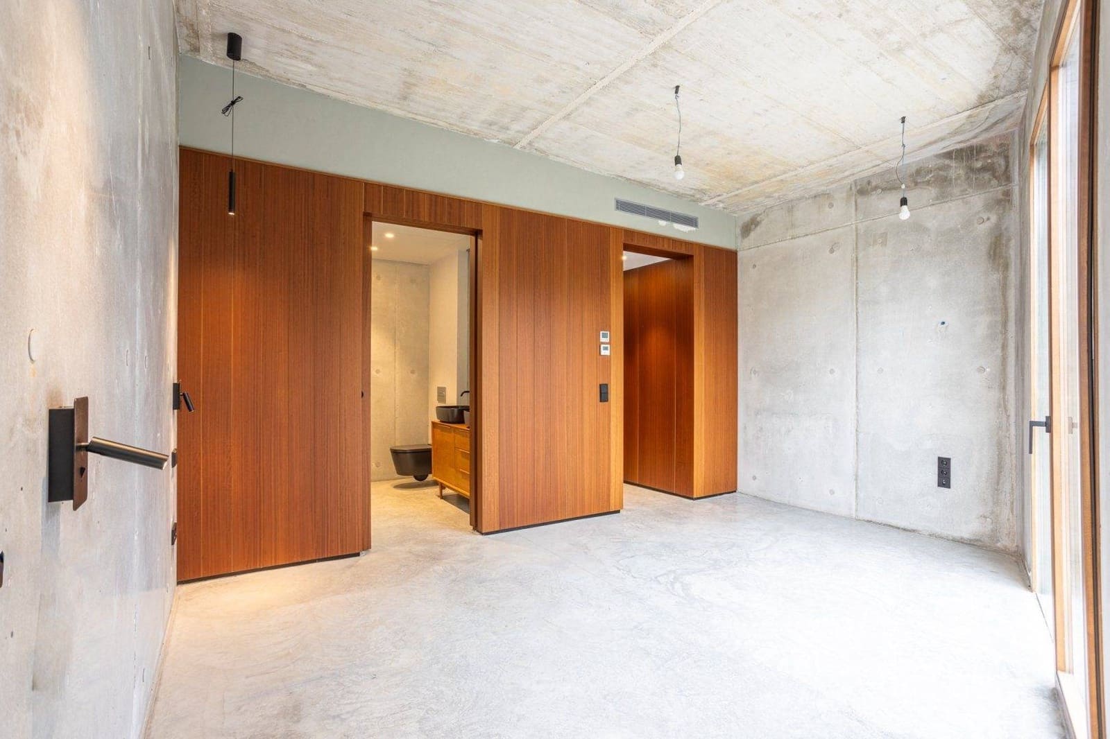 3 soverom Villa til salgs i Carmona med svømmebasseng garasje - € 525 000 (Ref: 9020973)