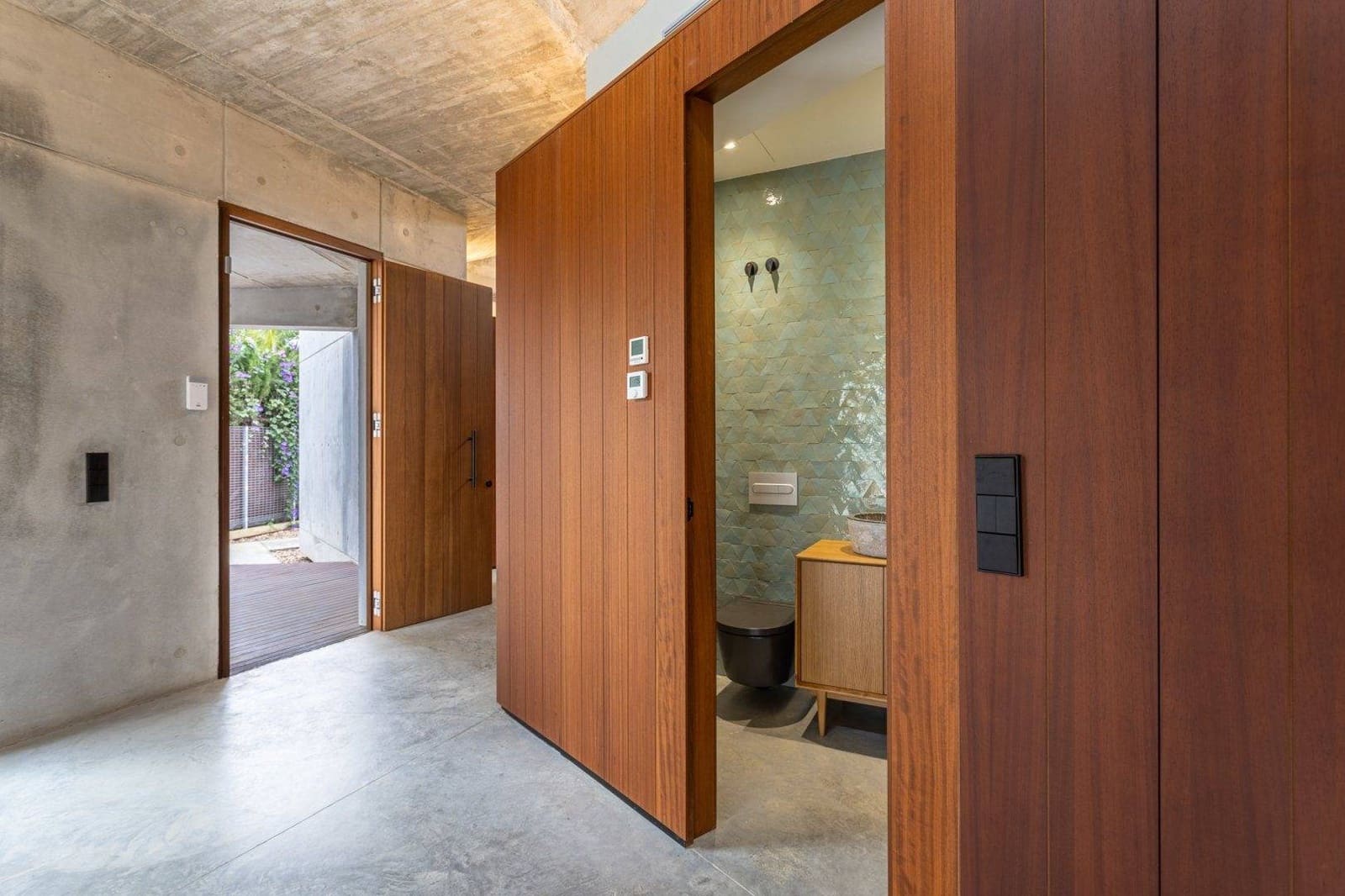 3 soverom Villa til salgs i Carmona med svømmebasseng garasje - € 525 000 (Ref: 9020973)