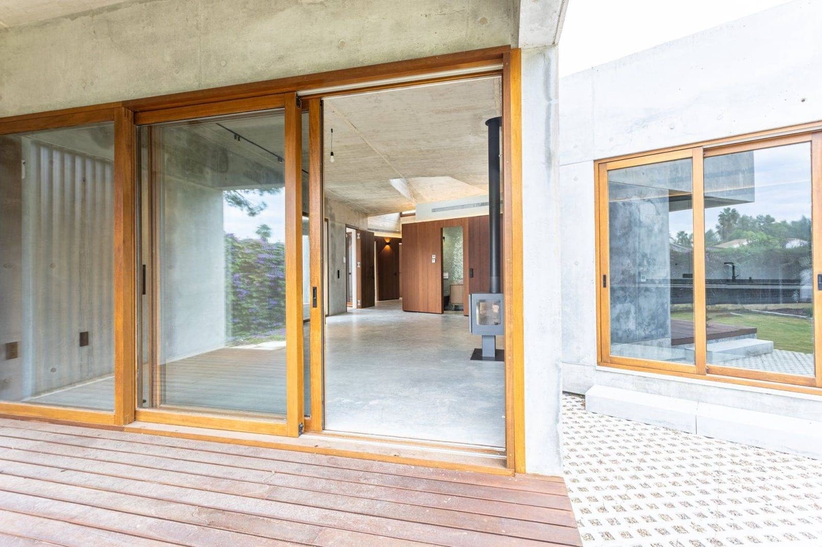 3 soverom Villa til salgs i Carmona med svømmebasseng garasje - € 525 000 (Ref: 9020973)