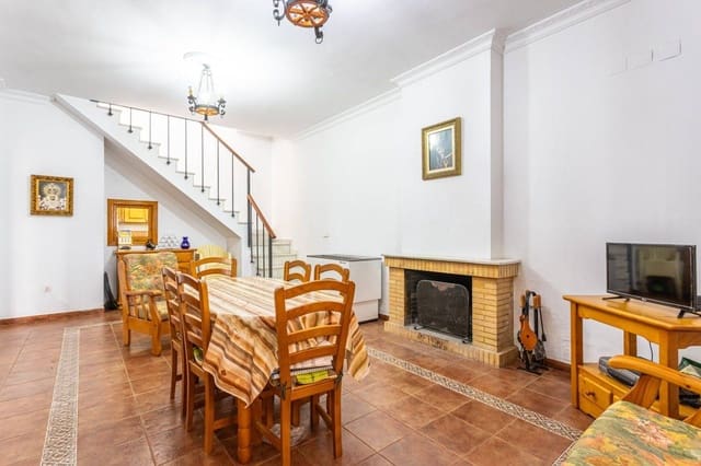 5 soverom Villa til salgs i Sanlúcar la Mayor med svømmebasseng garasje - € 379 990 (Ref: 9031519)