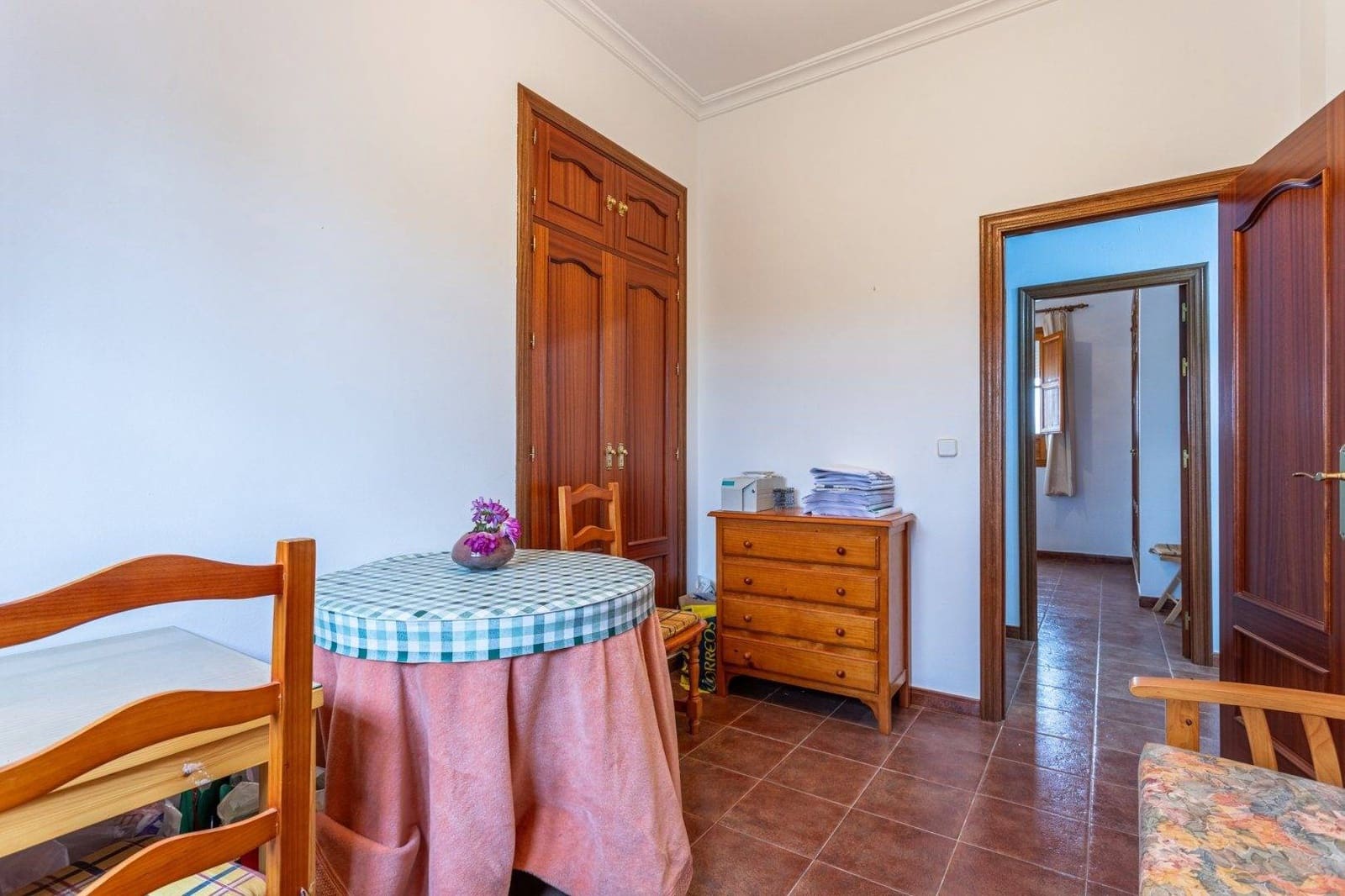 5 soveværelse Villa til salg i Sanlucar la Mayor med swimmingpool garage - € 379.990 (Ref: 9031519)