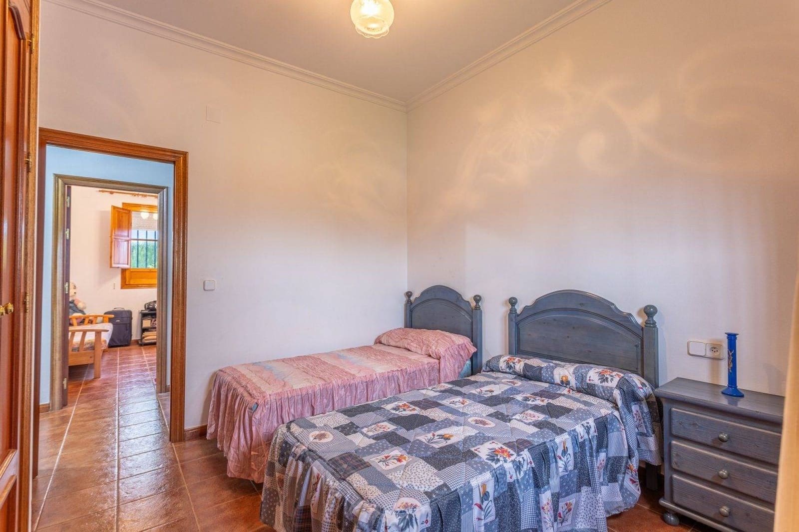 5 soveværelse Villa til salg i Sanlucar la Mayor med swimmingpool garage - € 379.990 (Ref: 9031519)