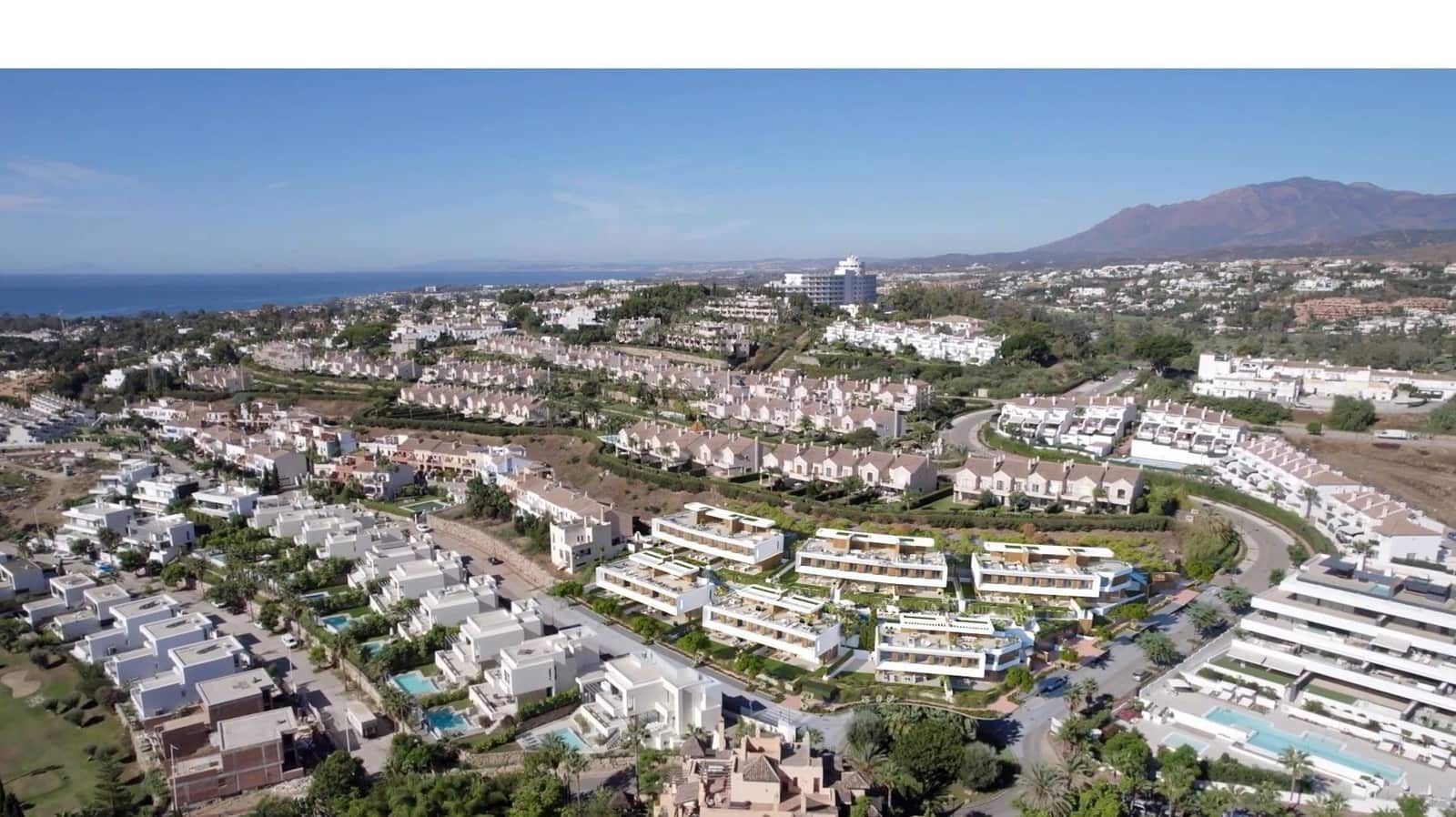 4 chambre Villa/Maison à vendre à El Paraiso avec piscine garage - 1 400 000 € (Ref: 9042241)