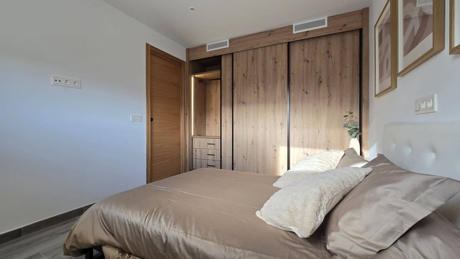 3 sypialnia Apartament na sprzedaż w Estepona z garażem - 405 000 € (Ref: 9051036)