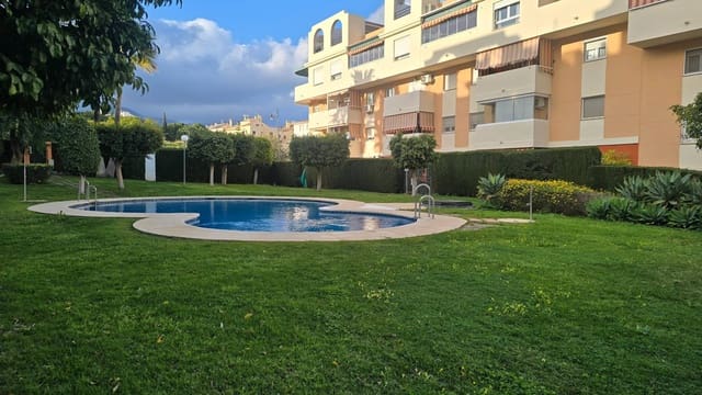 3 chambre Appartement à vendre à Puerto de Estepona, Estepona avec garage - 405 000 € (Ref: 9051036)