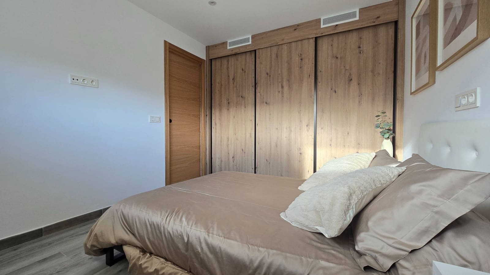 3 sypialnia Apartament na sprzedaż w Estepona z garażem - 405 000 € (Ref: 9051036)