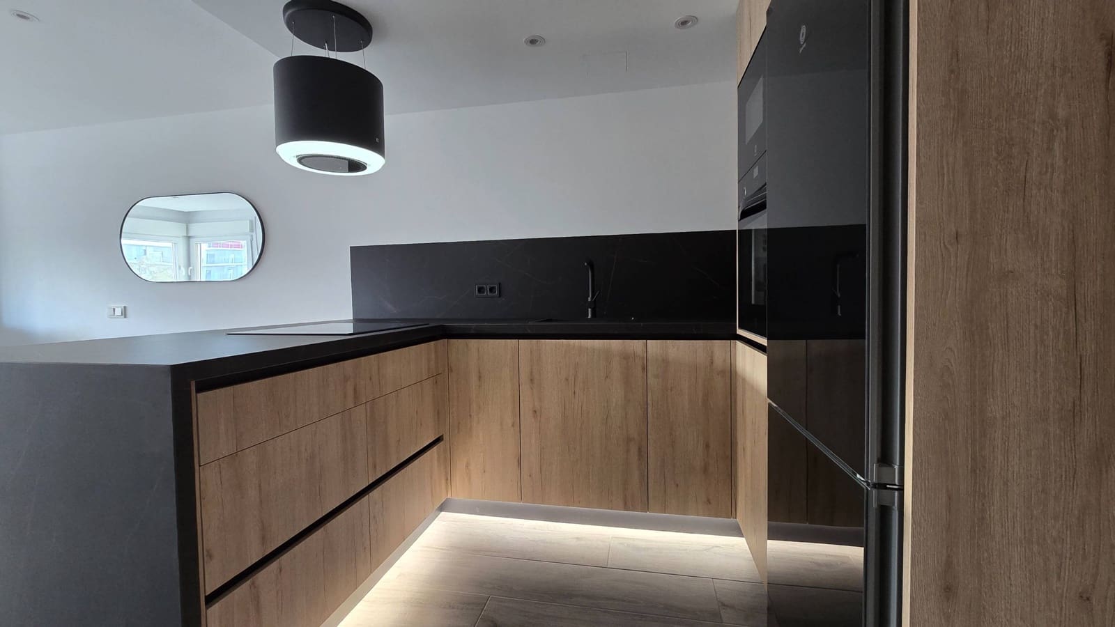 3 sypialnia Apartament na sprzedaż w Estepona z garażem - 405 000 € (Ref: 9051036)