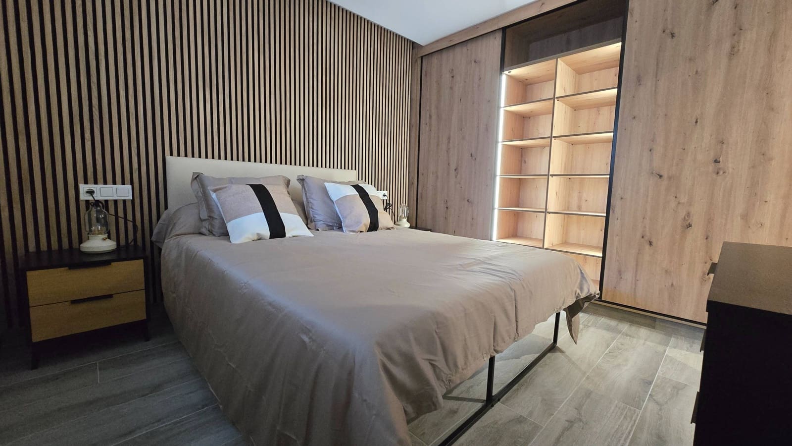 3 sypialnia Apartament na sprzedaż w Estepona z garażem - 405 000 € (Ref: 9051036)