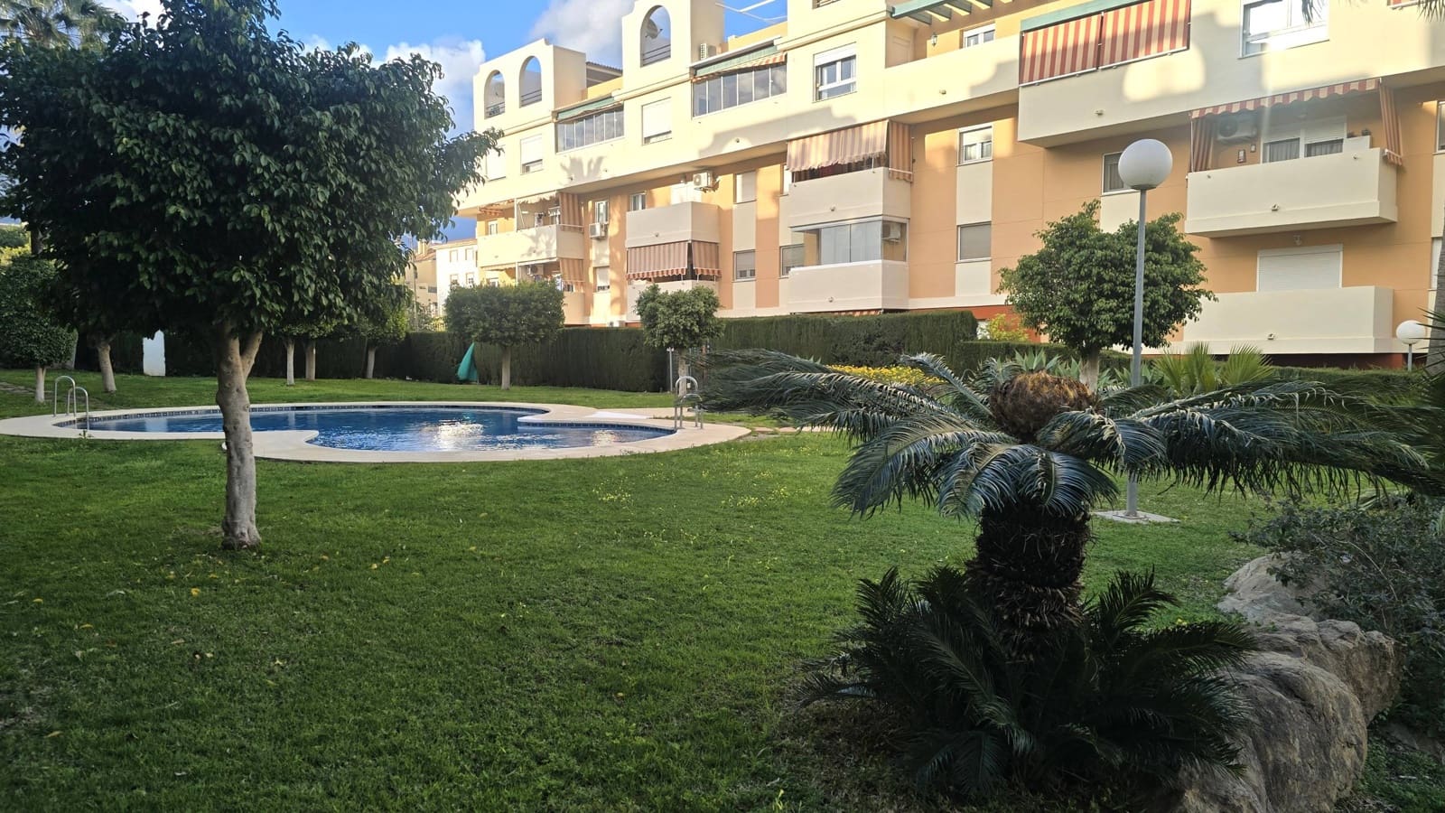3 sypialnia Apartament na sprzedaż w Estepona z garażem - 405 000 € (Ref: 9051036)