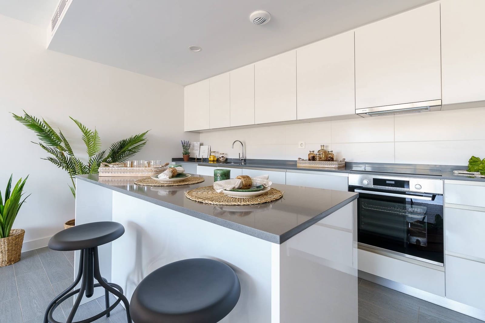 4 quarto Penthouse para venda em Las Lagunas de Mijas com piscina garagem - 779 900 € (Ref: 9077950)